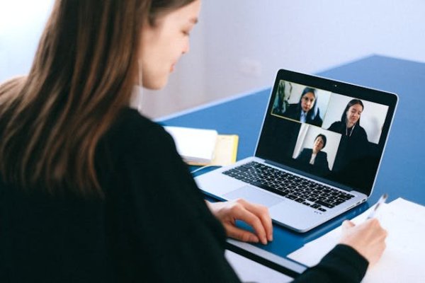 Animer efficacement des réunions à distance